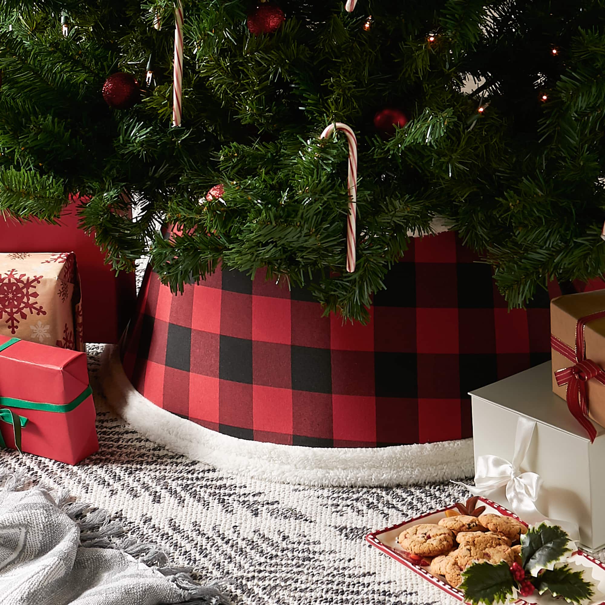 DII® Red & Black Buffalo Check Holiday Tree Collar